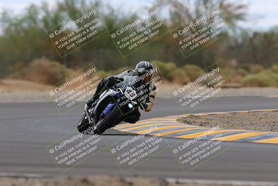 media/Sep-10-2022-SoCal Trackdays (Sat) [[a5bf35bb4a]]/Turn 2 (1pm)/